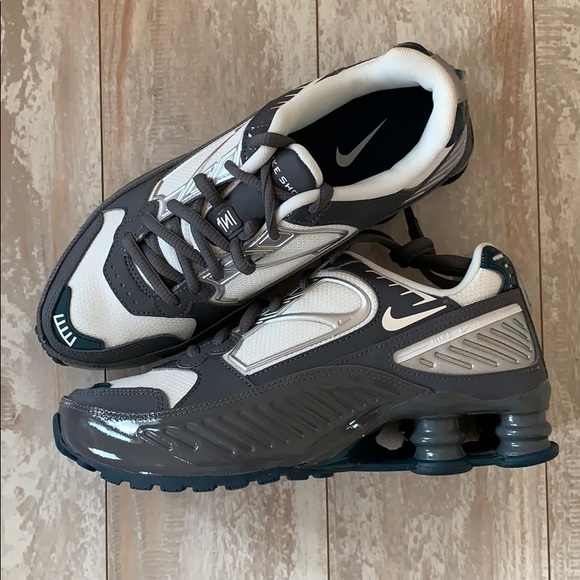 NEW Nike Shox enigma Grey sneakers shoes - Picture 5 of 9